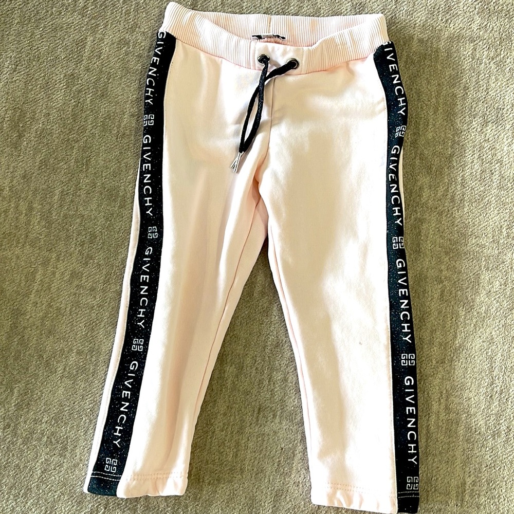 Givenchy Pink Kids Matching Set - Picture 4 of 6